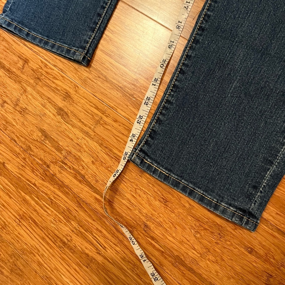 Levi's Denizen Modern Pull-On Crop Medium Dark Wash Jeans. Size Women's 16 - Picture 12 of 14